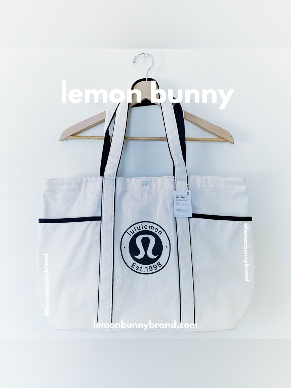 lululemon Daily Multi-Pocket Tote *Canvas Bag 20L in Natural/True Navy New NWT